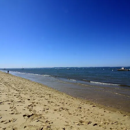 Sur La Plage Pereire Apartament *