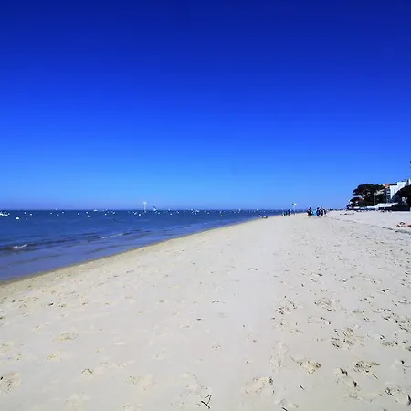 Sur La Plage Pereire * Arcachon